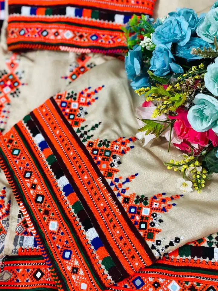 دوخت کرایه ای انواع تپه ها پذیرفته میشود.|لباس|بمپور, |دیوار