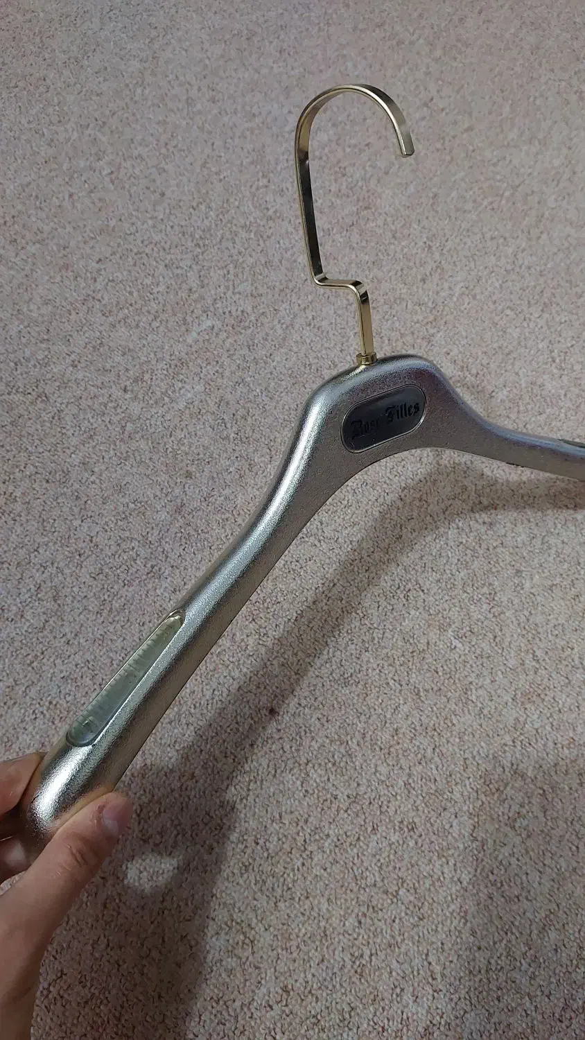 چوب لباسی (خارجی)|بندرخت و رخت‌آویز|اهواز, گلستان|دیوار