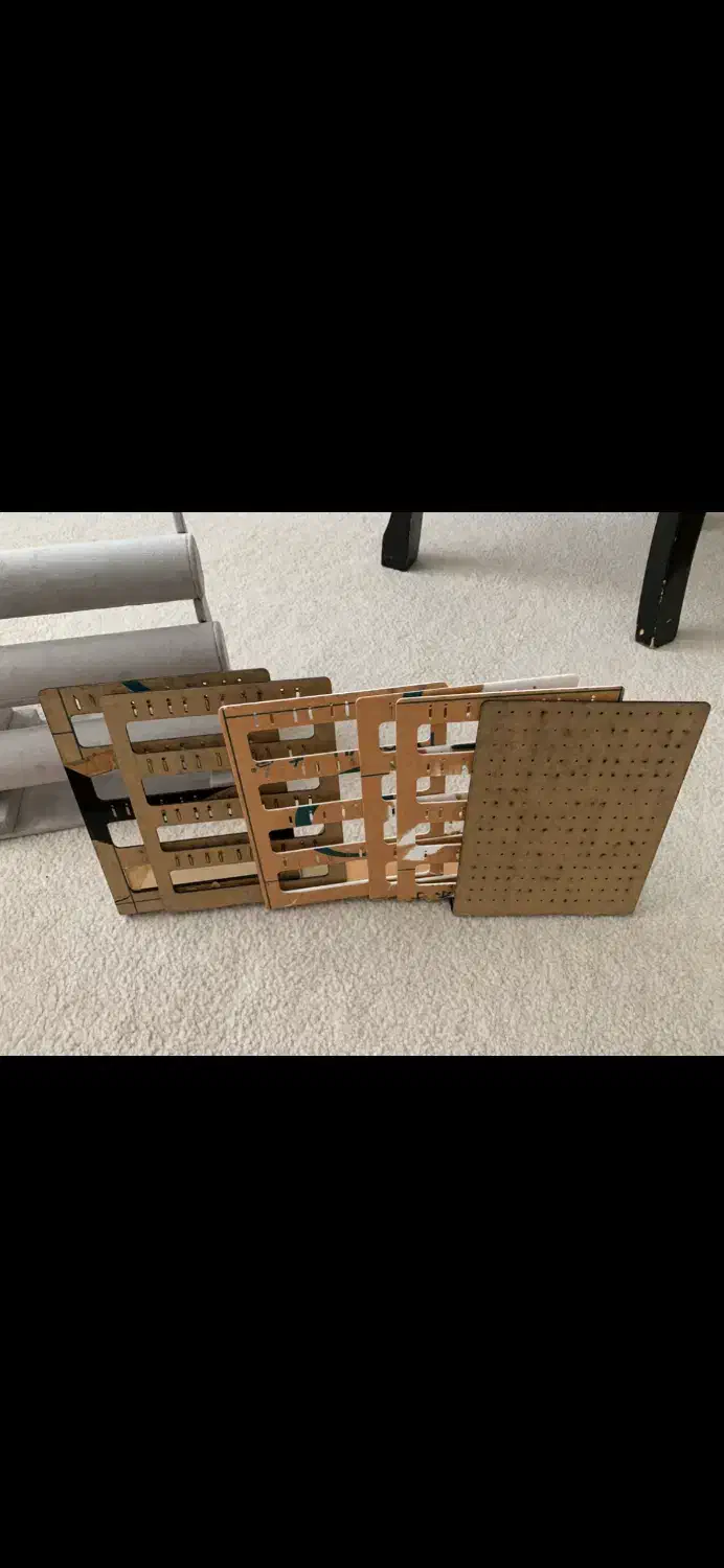 استند بدلیجات گردنبند ساعت دستبند و پرسینگ|بدلیجات|تهران, سوهانک|دیوار