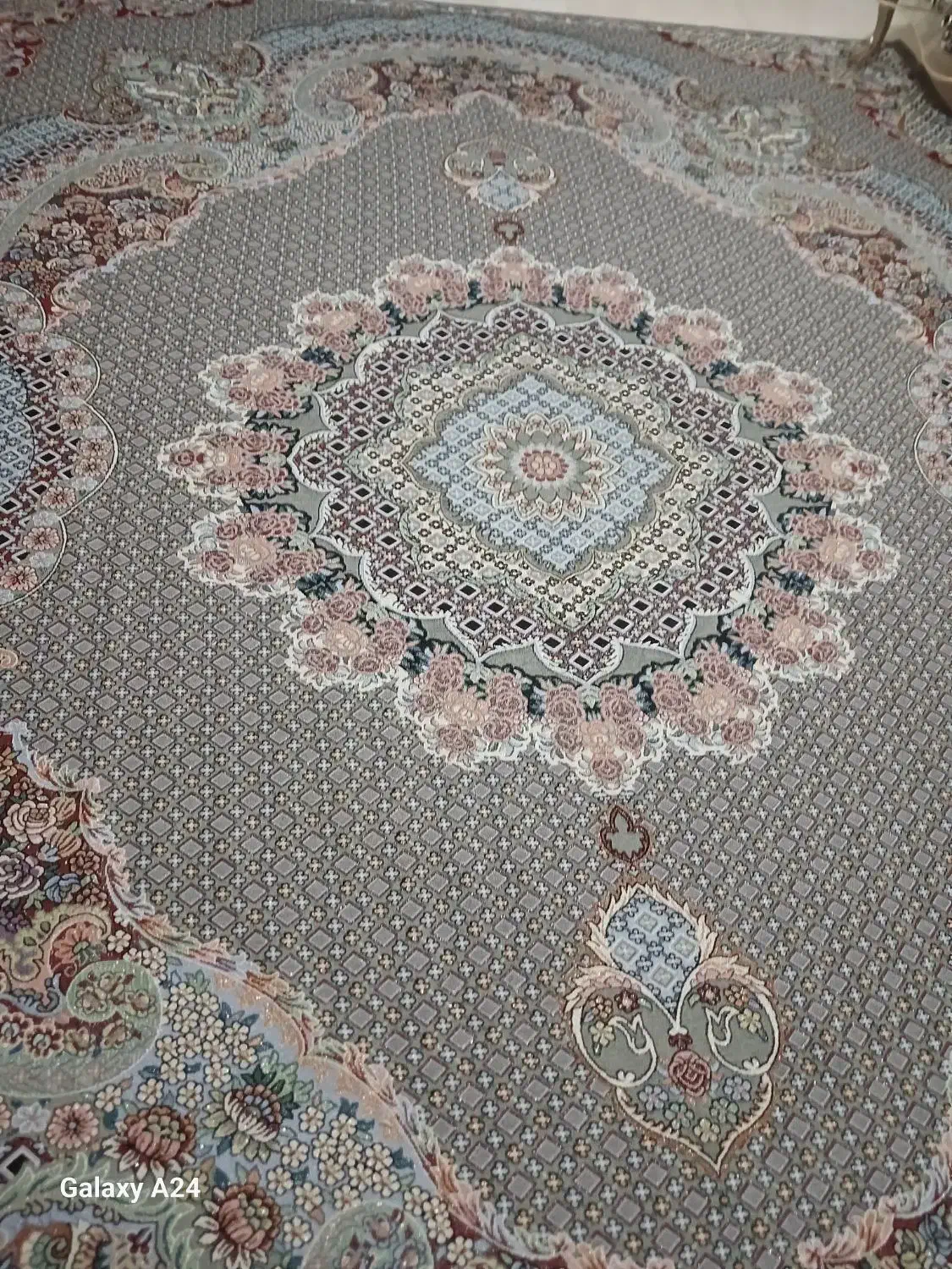 روفرشی  دوازده متری  نونو|روفرشی|اراک, |دیوار