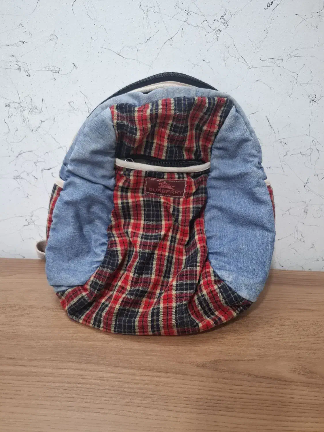 کیف|کیف، کفش، کمربند|فولادشهر, A3|دیوار