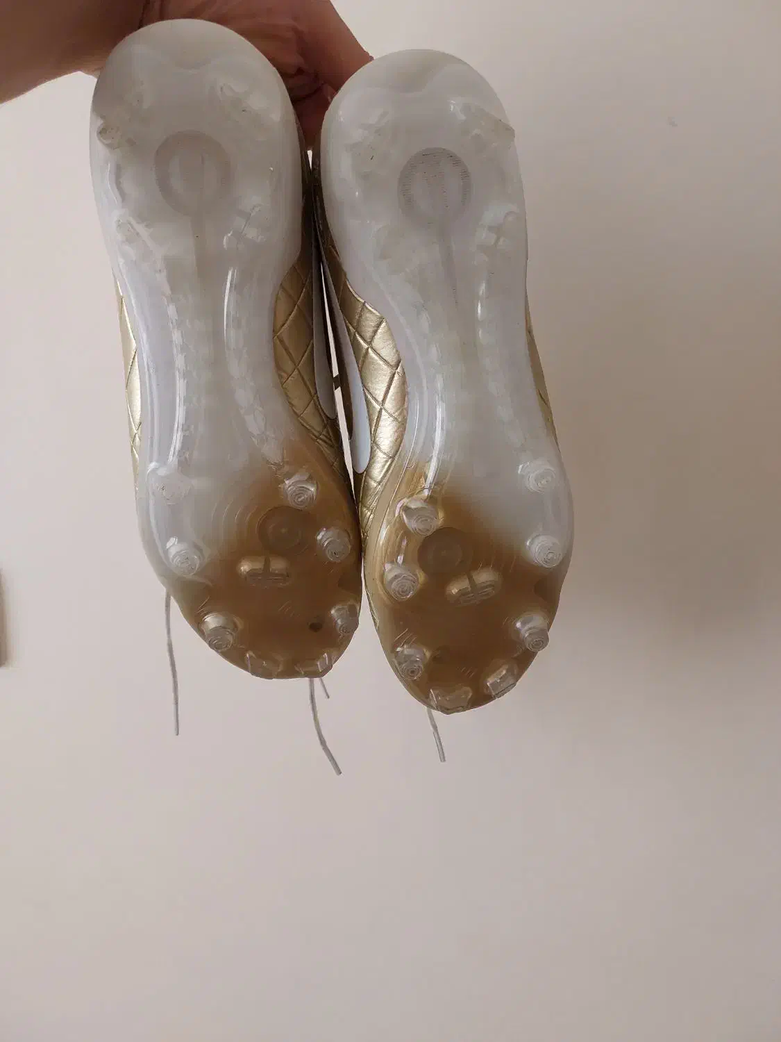 کفش حرفه ای چمن|کیف، کفش، کمربند|شاهرود, |دیوار