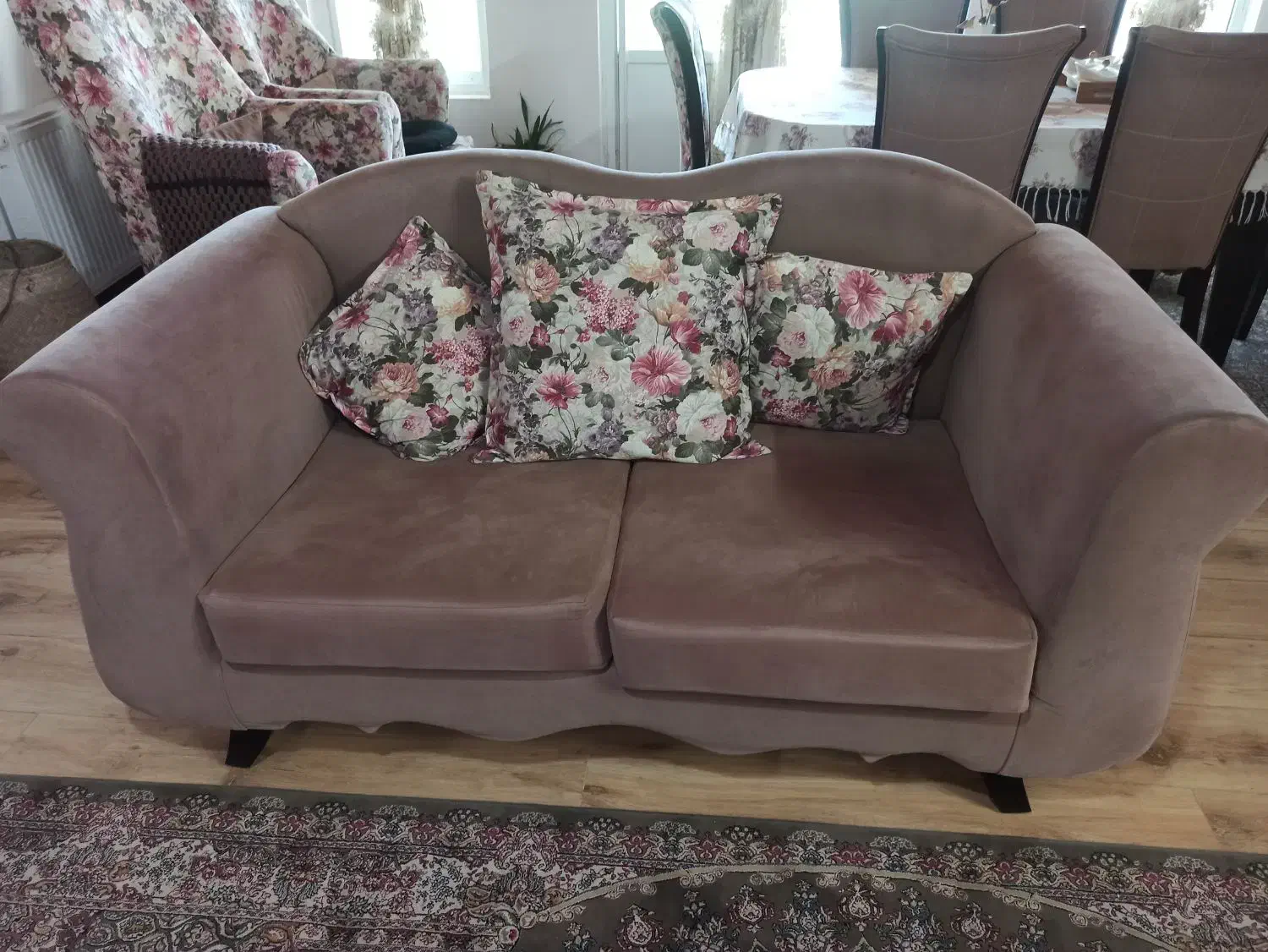 سرویس مبلمان|مبلمان خانگی و میز عسلی|کلاچای, |دیوار