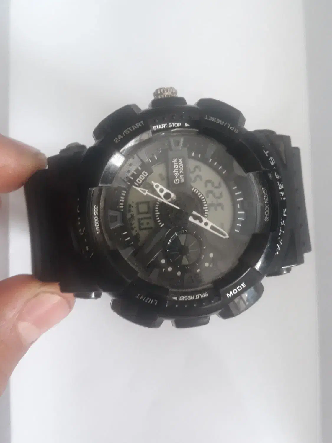 ساعت|ساعت|نجف‌آباد, یزدانشهر|دیوار