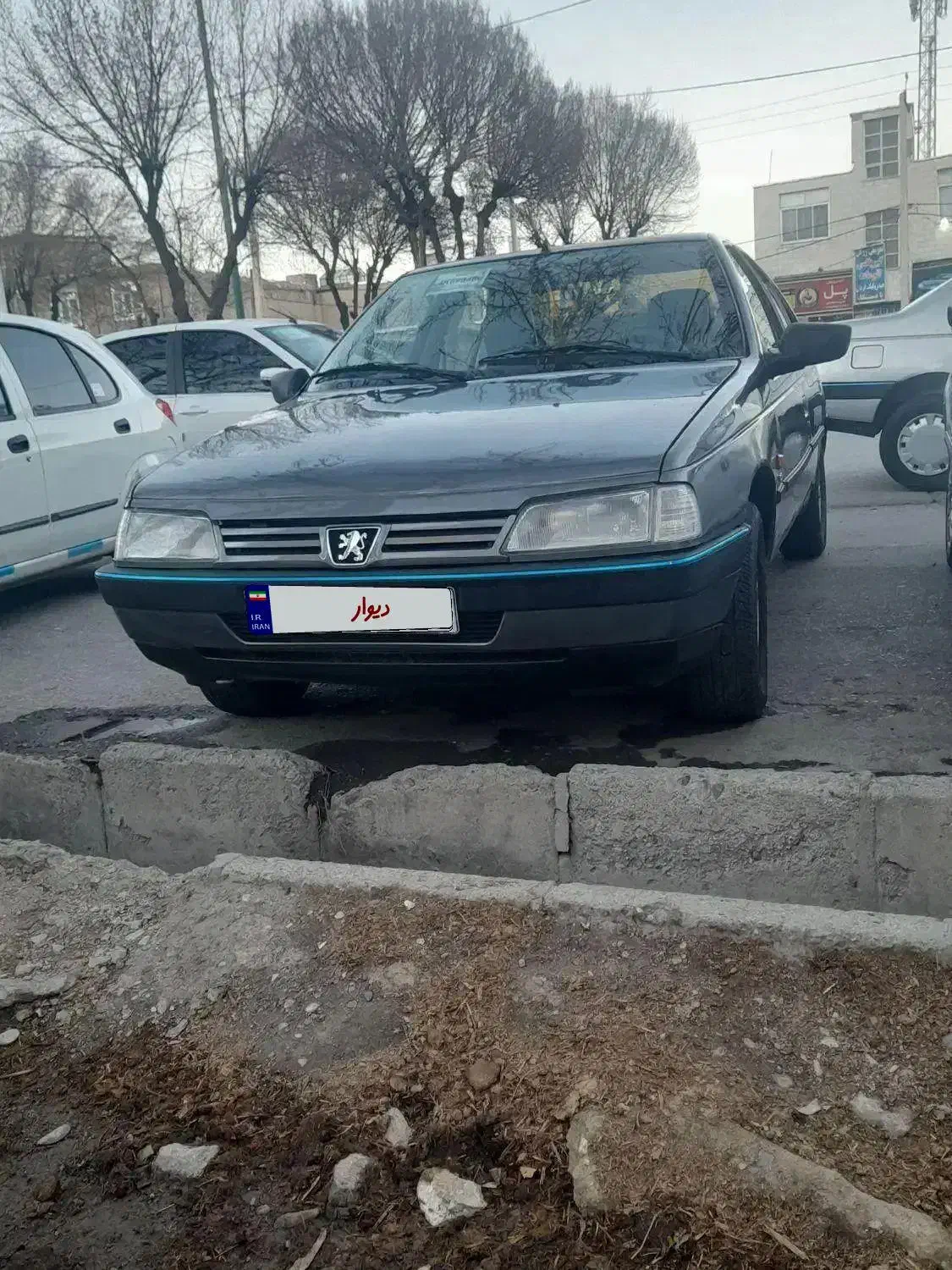 پژو ۴۰۵ مدل ۹۴|خودرو سواری و وانت|بروجرد, |دیوار