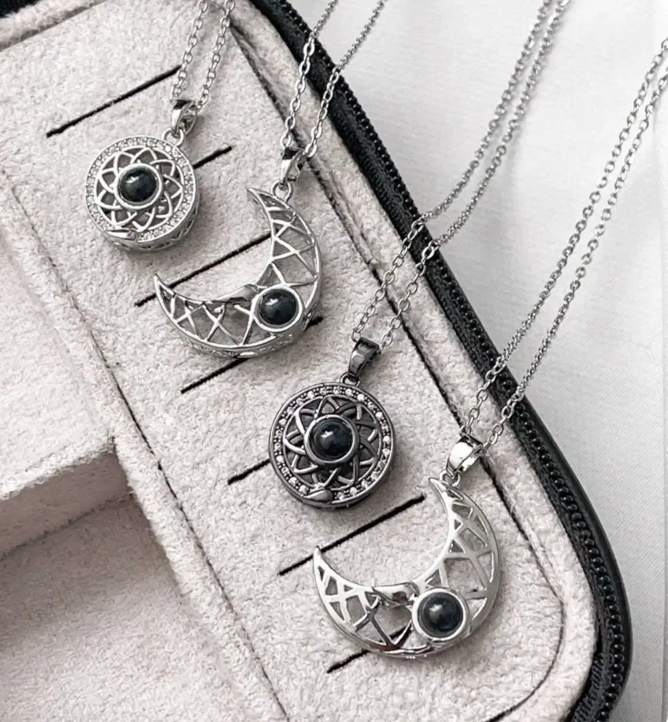 گردنبند های جذاب وکاپلی|بدلیجات|بروجرد, |دیوار