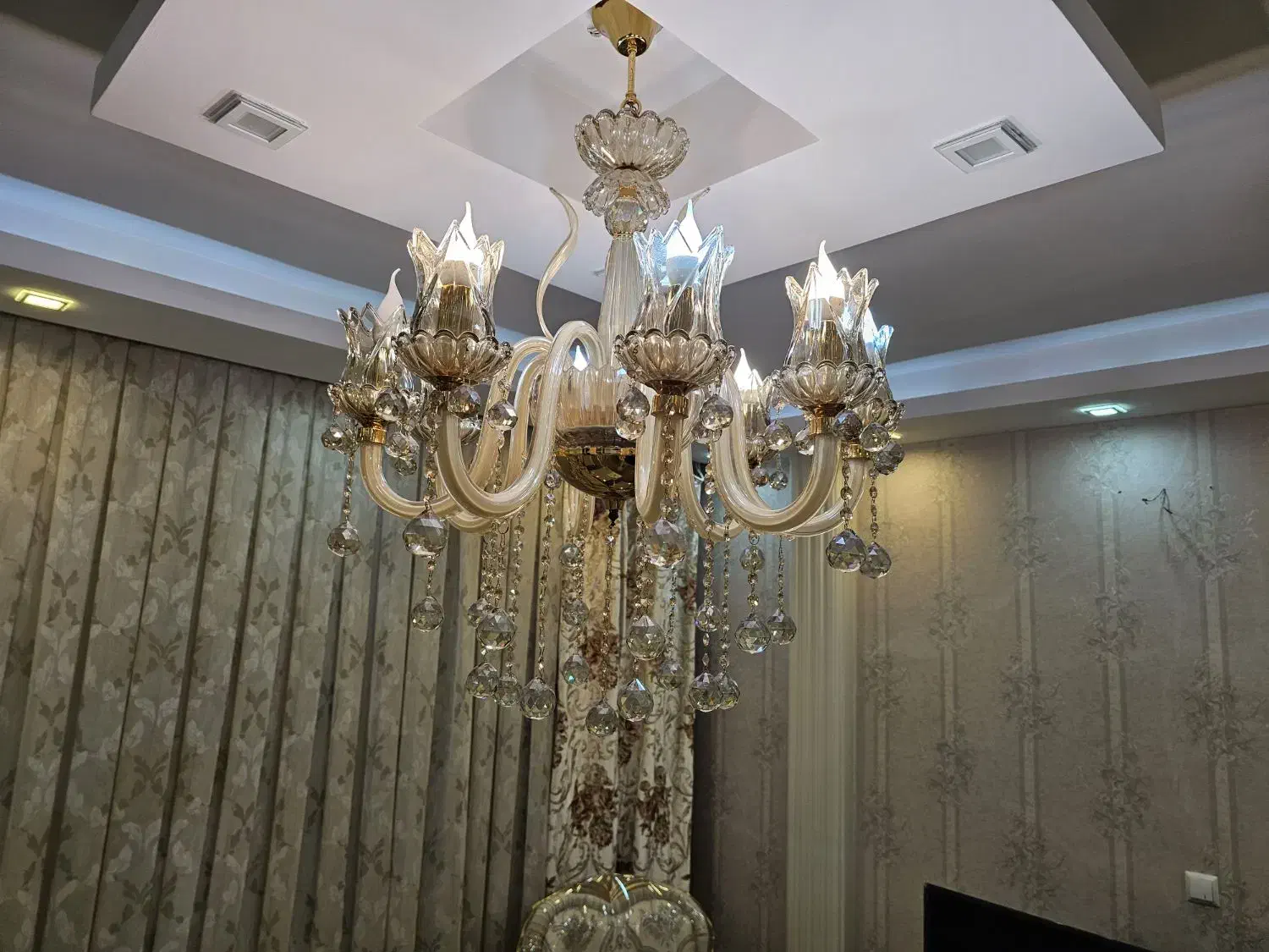 لوستر|لوستر و چراغ آویز|قزوین, |دیوار