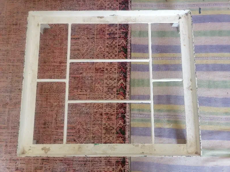 چهار پایه آهنی|صندلی و نیمکت|کرمان, |دیوار