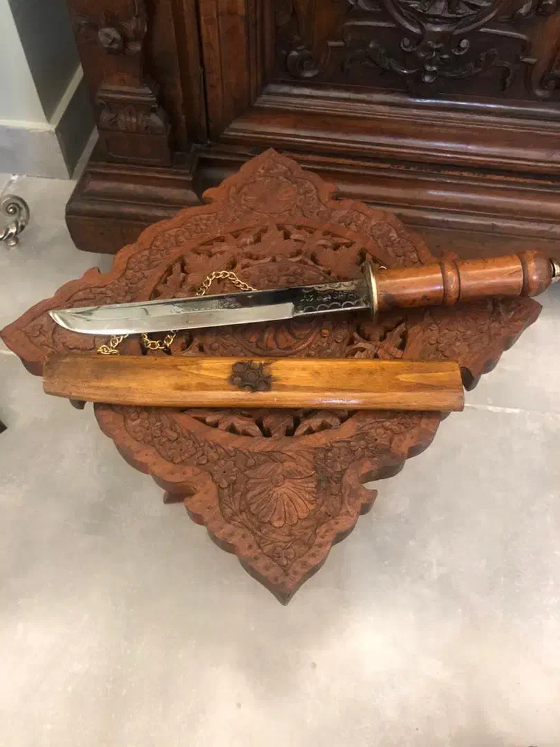 شمشیر و خنجر کلکسیونی|کلکسیون اشیاء عتیقه|تبریز, |دیوار