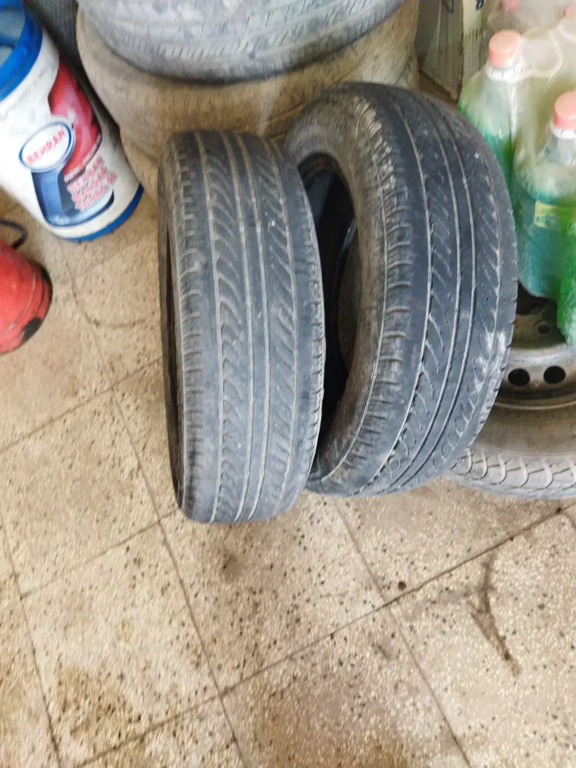 لاستیک 13و 15|قطعات یدکی و لوازم جانبی|نیشابور, شهید بهشتی|دیوار