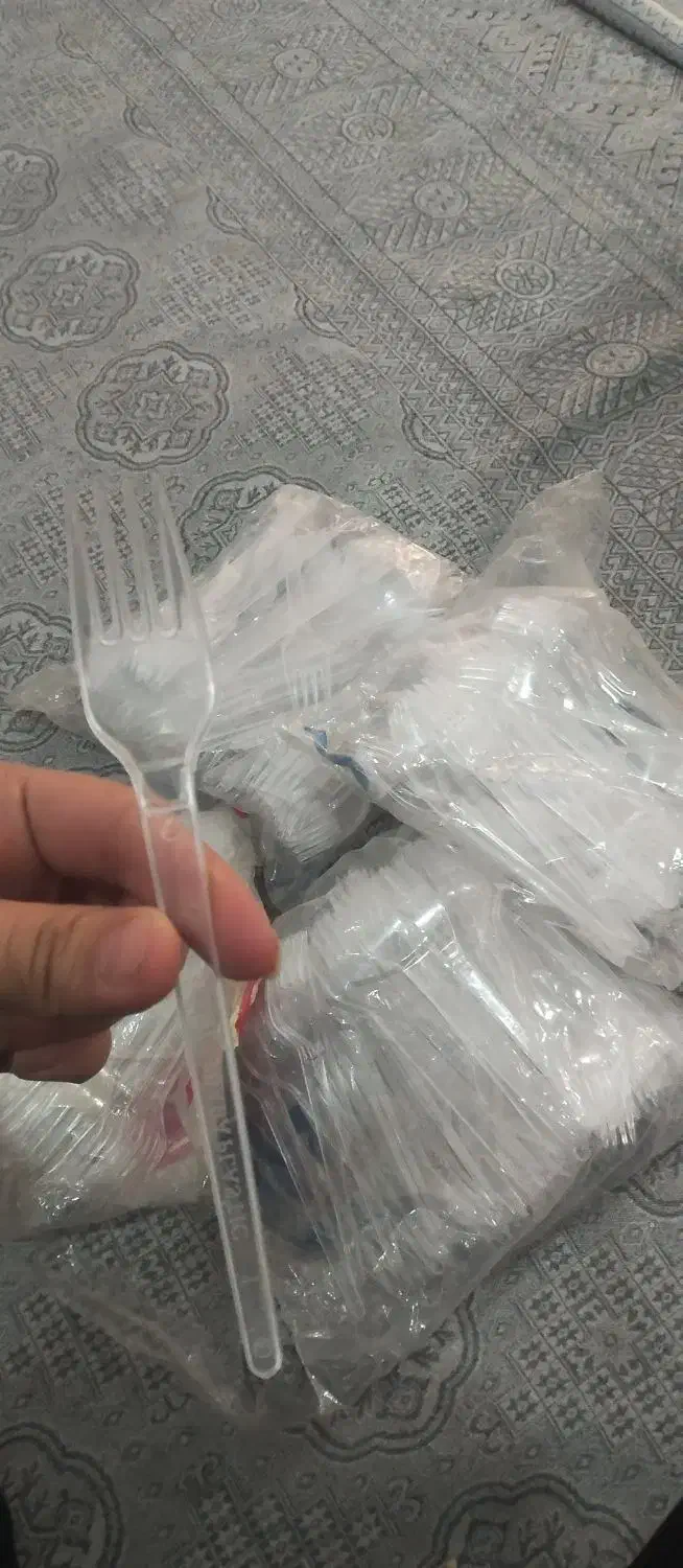 چنگال یکبارمصرف پلاستیکی|ظروف نگهدارنده، پلاستیکی، یک‌بارمصرف|قم, ولیعصر|دیوار