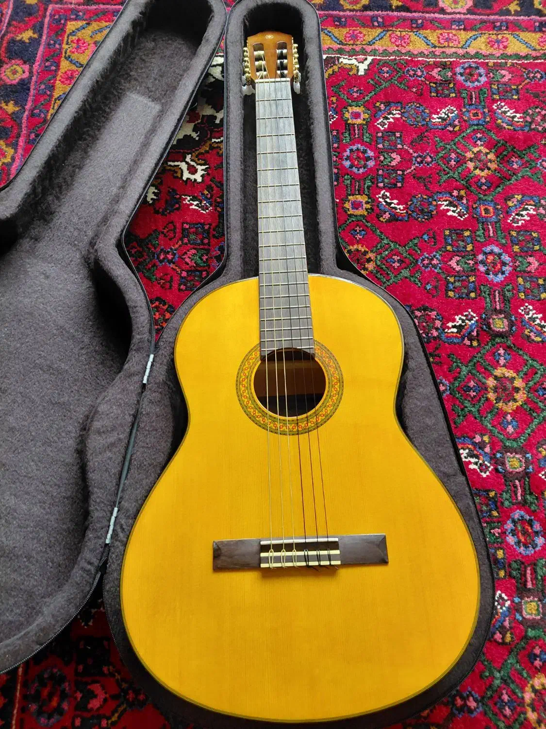 گیتار ،c۷۰ نو نو|گیتار، بیس، امپلیفایر|همدان, |دیوار