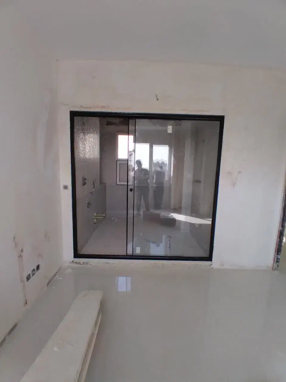 تعمیرات دربهای شیشه سکوریت|خدمات پیشه و مهارت|قم, نیروگاه|دیوار