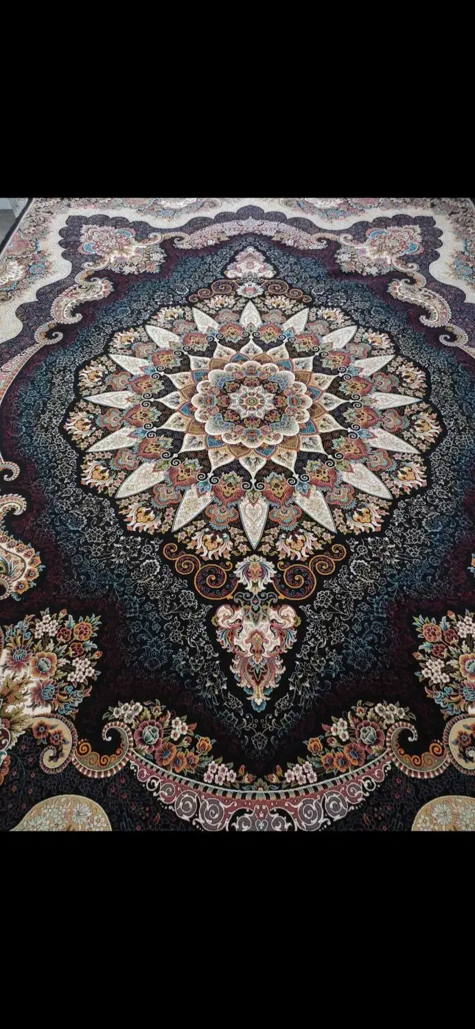 فرش بهارجفت۹ متری۷۰۰تراکم۲۵۵۰ اردهال مشهد|فرش|مشهد, وحید|دیوار