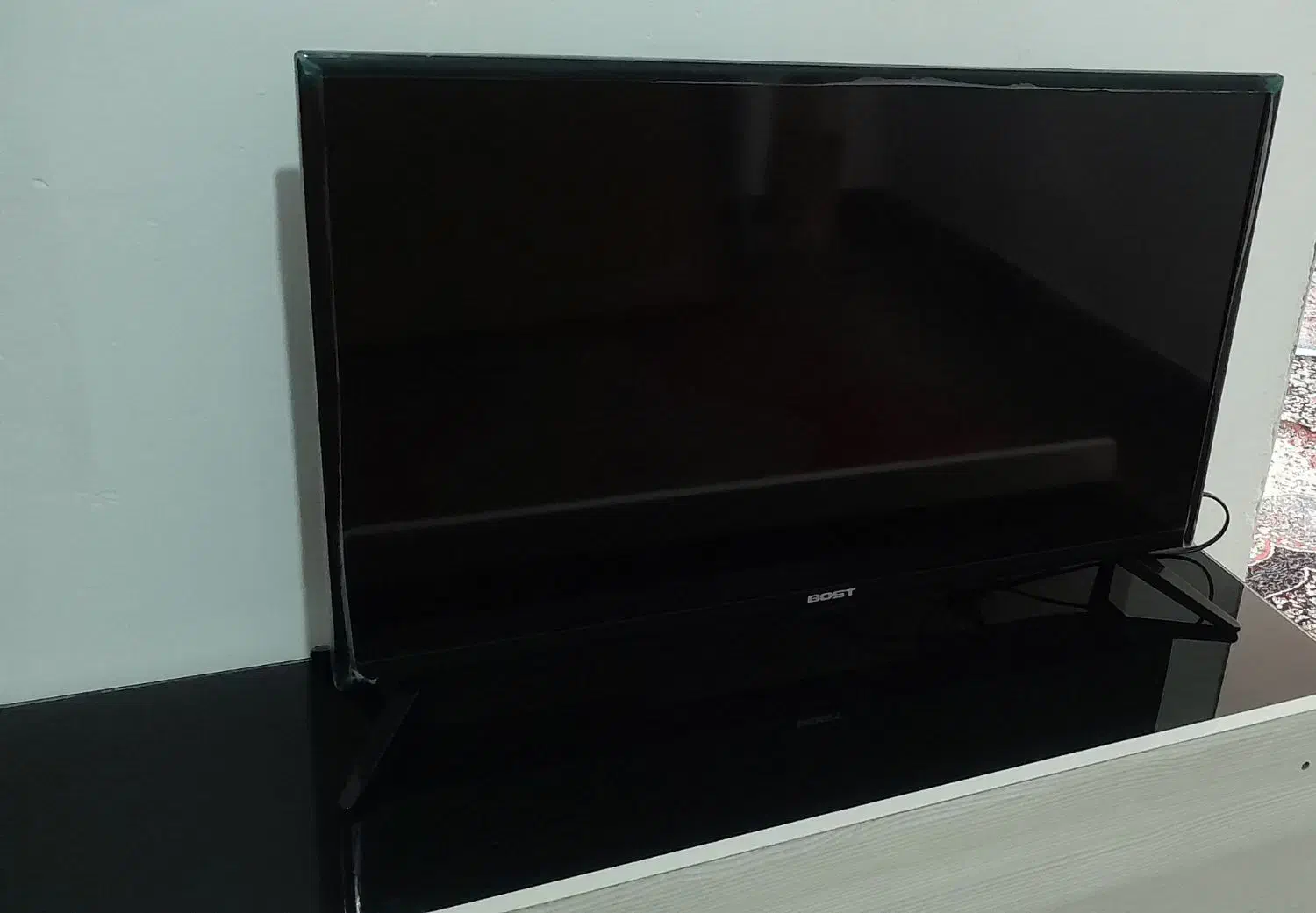 تلویزیون 32 اینچ|تلویزیون و پروژکتور|خرمآباد, |دیوار