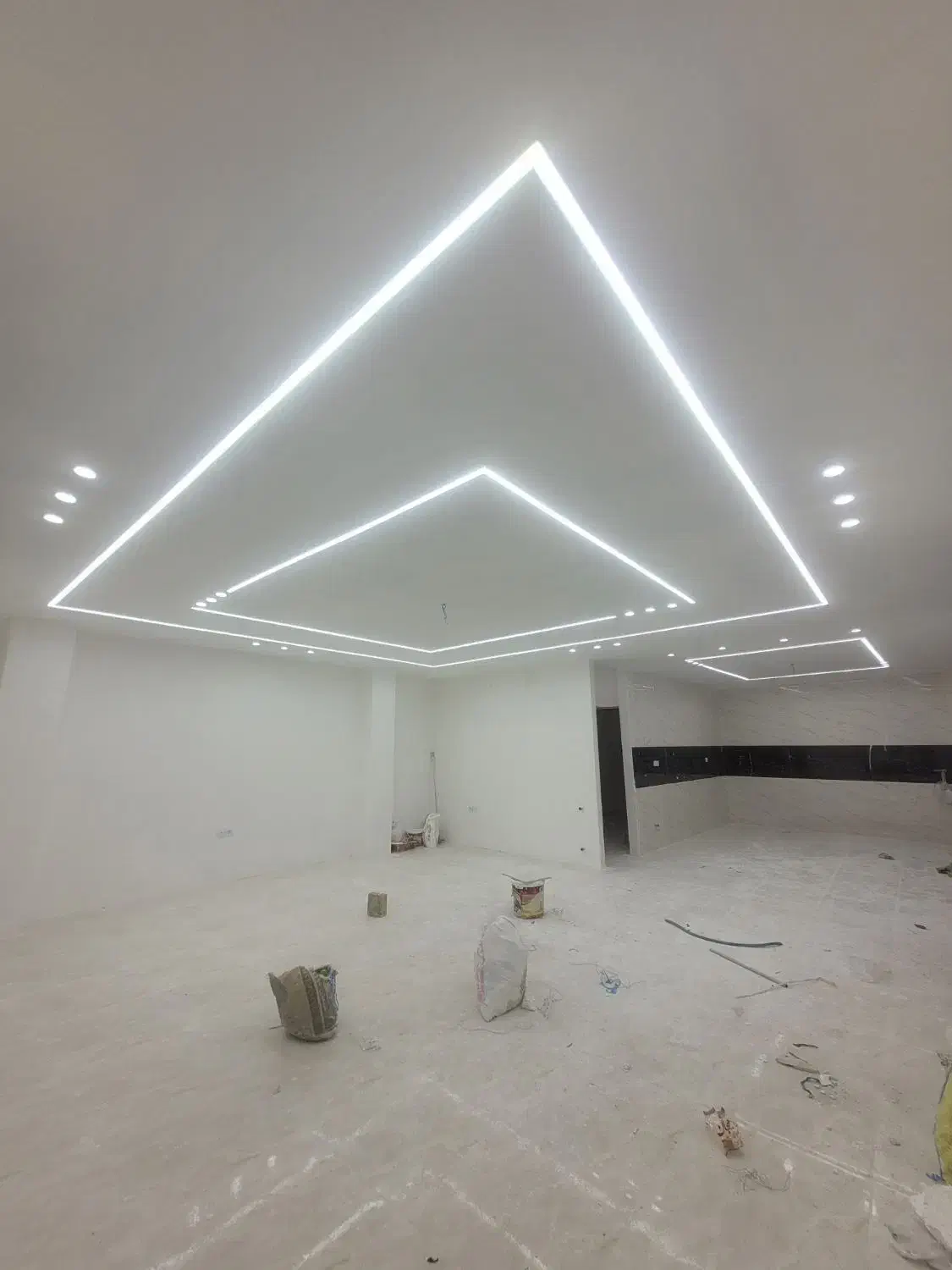 واحد ۱۲۵ متری نیمه فول شیک|فروش آپارتمان|دورود, |دیوار