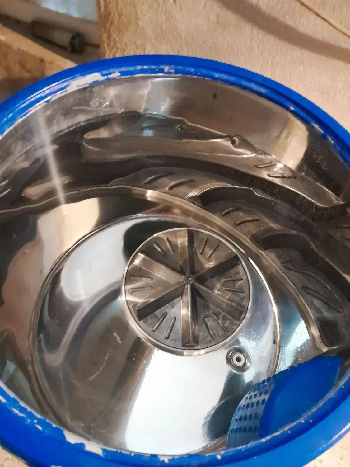 تعمیری نیست سالم|ماشین لباسشویی و خشک‌کن لباس|مهریز, |دیوار