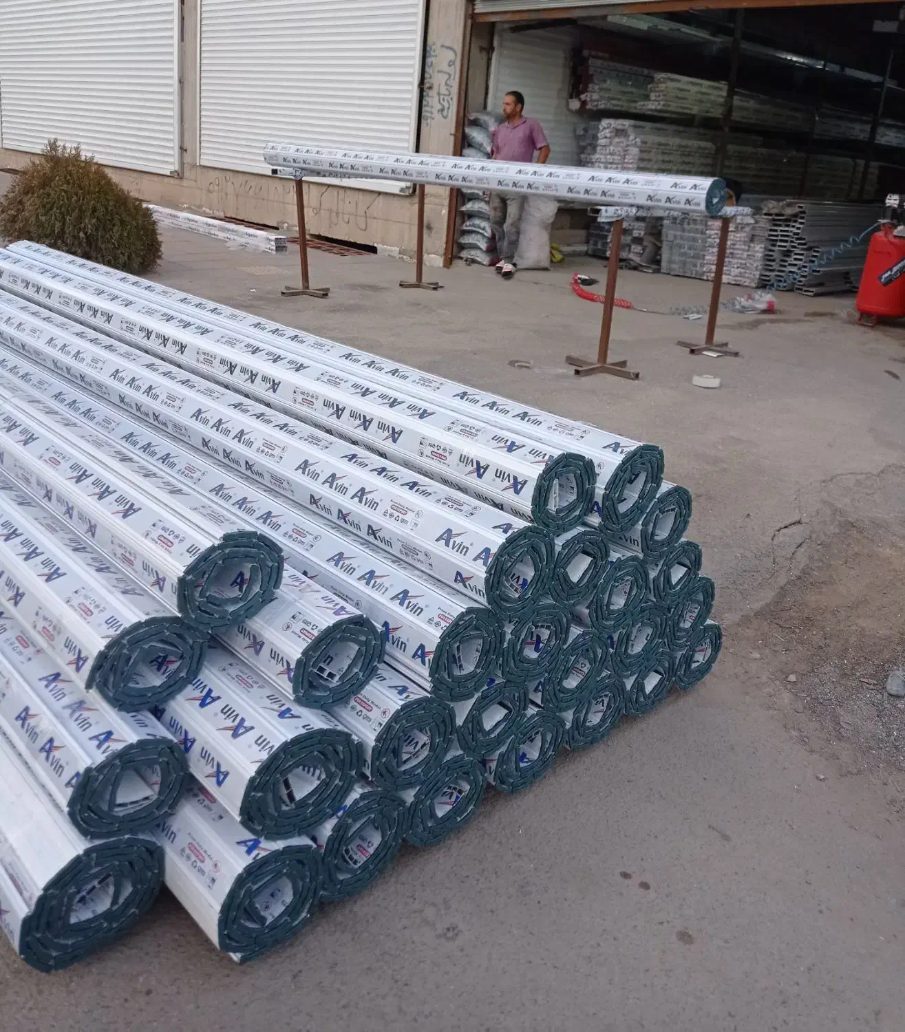 شعبه اصلی کرکره برقی آفتاب|مصالح و تجهیزات ساختمان|چهارباغ, |دیوار