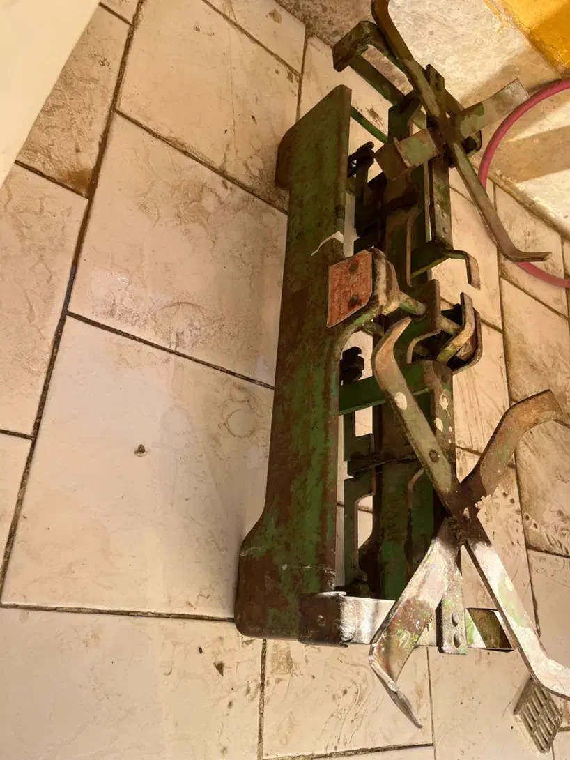 ترازو|ابزارآلات|سهند, |دیوار