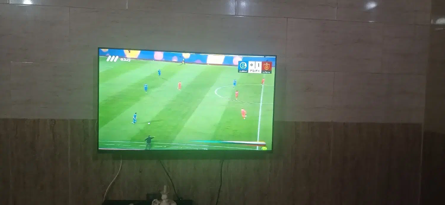 فروش تلویزیون olive43اینچ.کمدبعلاوه یک شلف بزرگ|تلویزیون و پروژکتور|ماسال, |دیوار