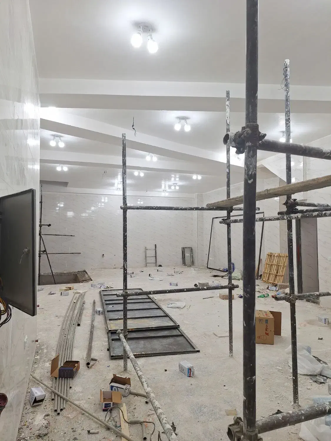 اجاره کارگاه|اجارهٔ دفتر صنعتی، کشاورزی، تجاری|بروجن, |دیوار