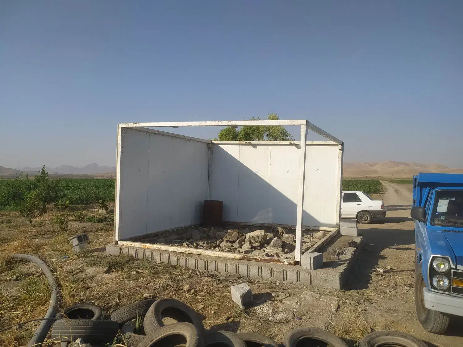 فروش کف سیمانی پنلی کانکس و چرخدار|مصالح و تجهیزات ساختمان|سرپل ذهاب, |دیوار