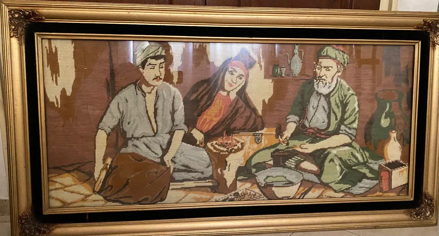 قاب کوبلن|تابلو فرش|شیراز, میرزاکوچک خان|دیوار