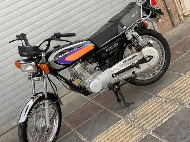 رهرو|موتورسیکلت|بوئین زهرا, |دیوار