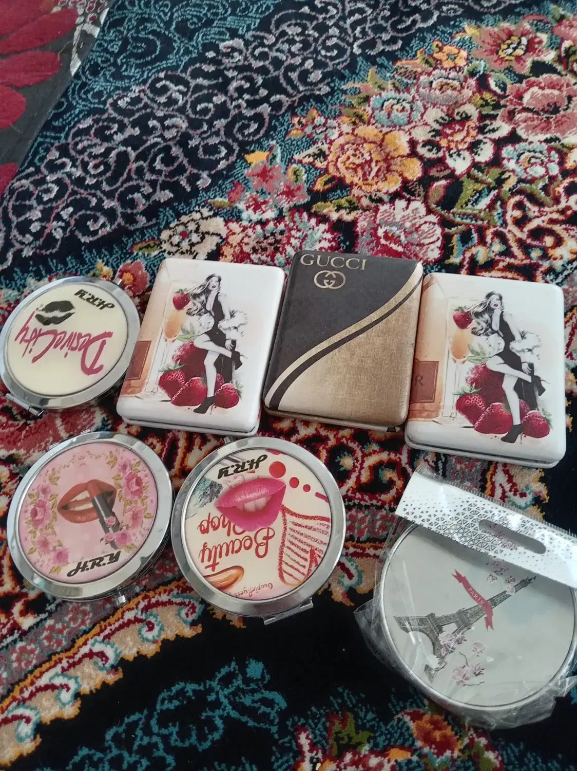 آینه با الکول  دست|آینه|تبریز, |دیوار