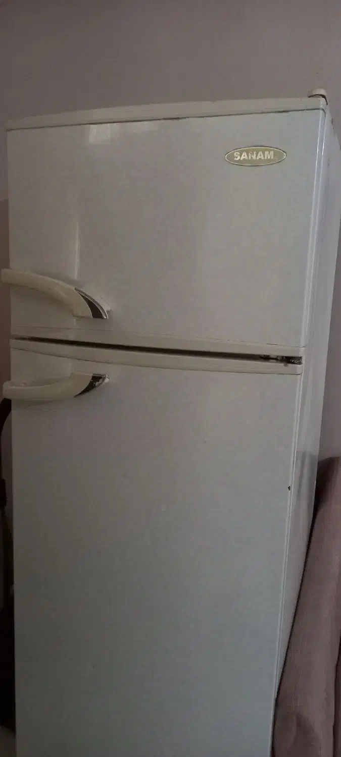 یخچال صنم قدیمی|یخچال و فریزر|تهران, دکتر هوشیار|دیوار