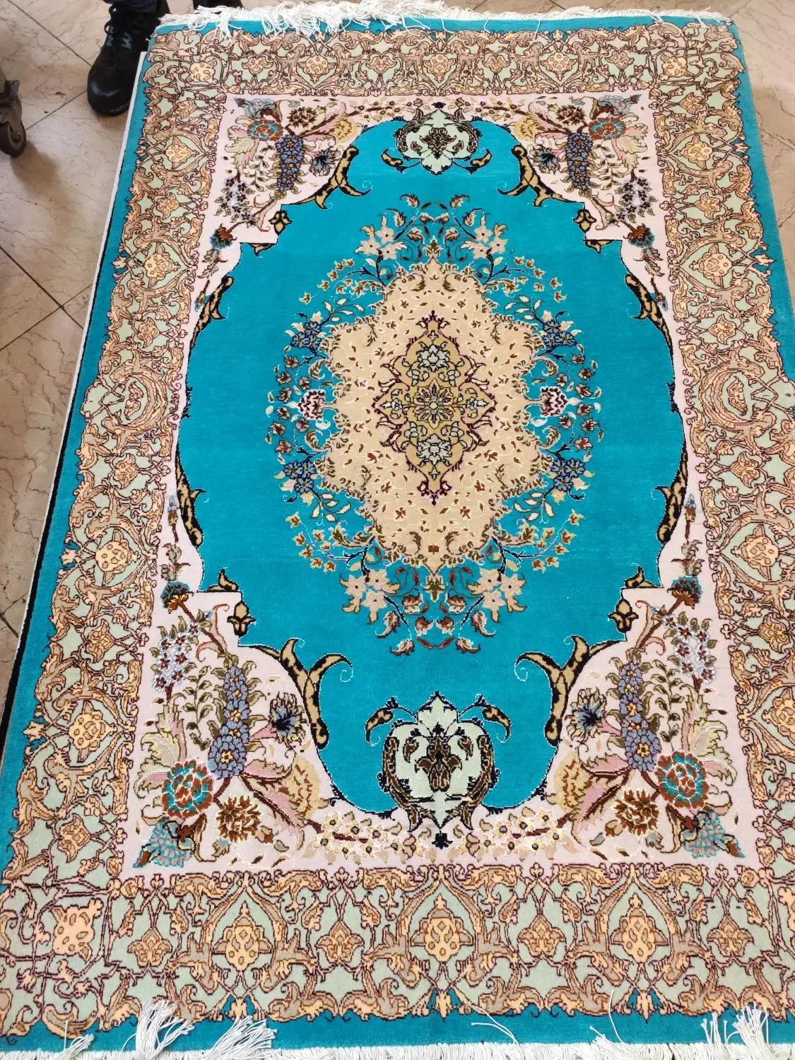 تبریز فیروزه آیی کف ساده|فرش|تهران, فرمانیه|دیوار