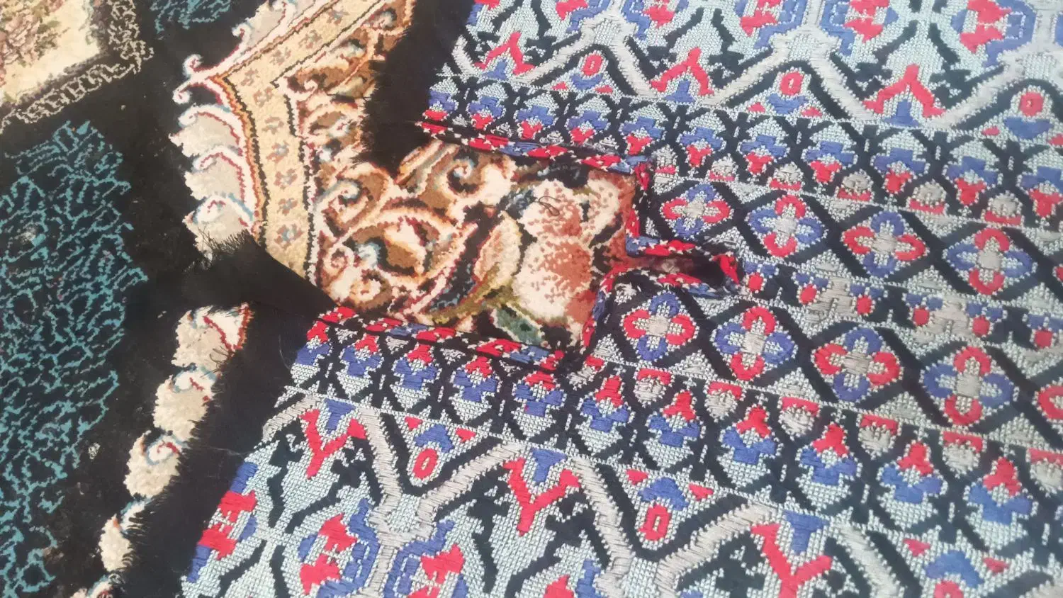 سرتوپ مفت با اینه دوزی مفت|لباس|میرجاوه, |دیوار