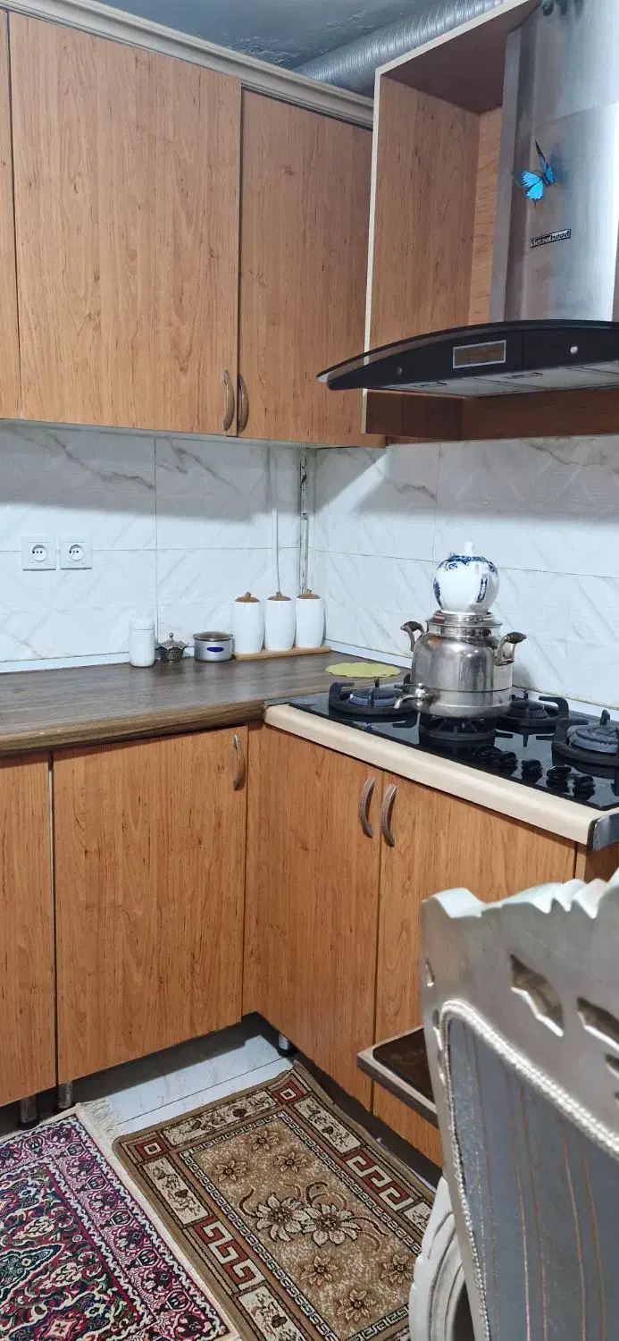 اپارتمان  ۶۰۰ تومان رهن تا خردادماه ۱۴۰۸|اجارهٔ آپارتمان|مشهد, آبکوه|دیوار