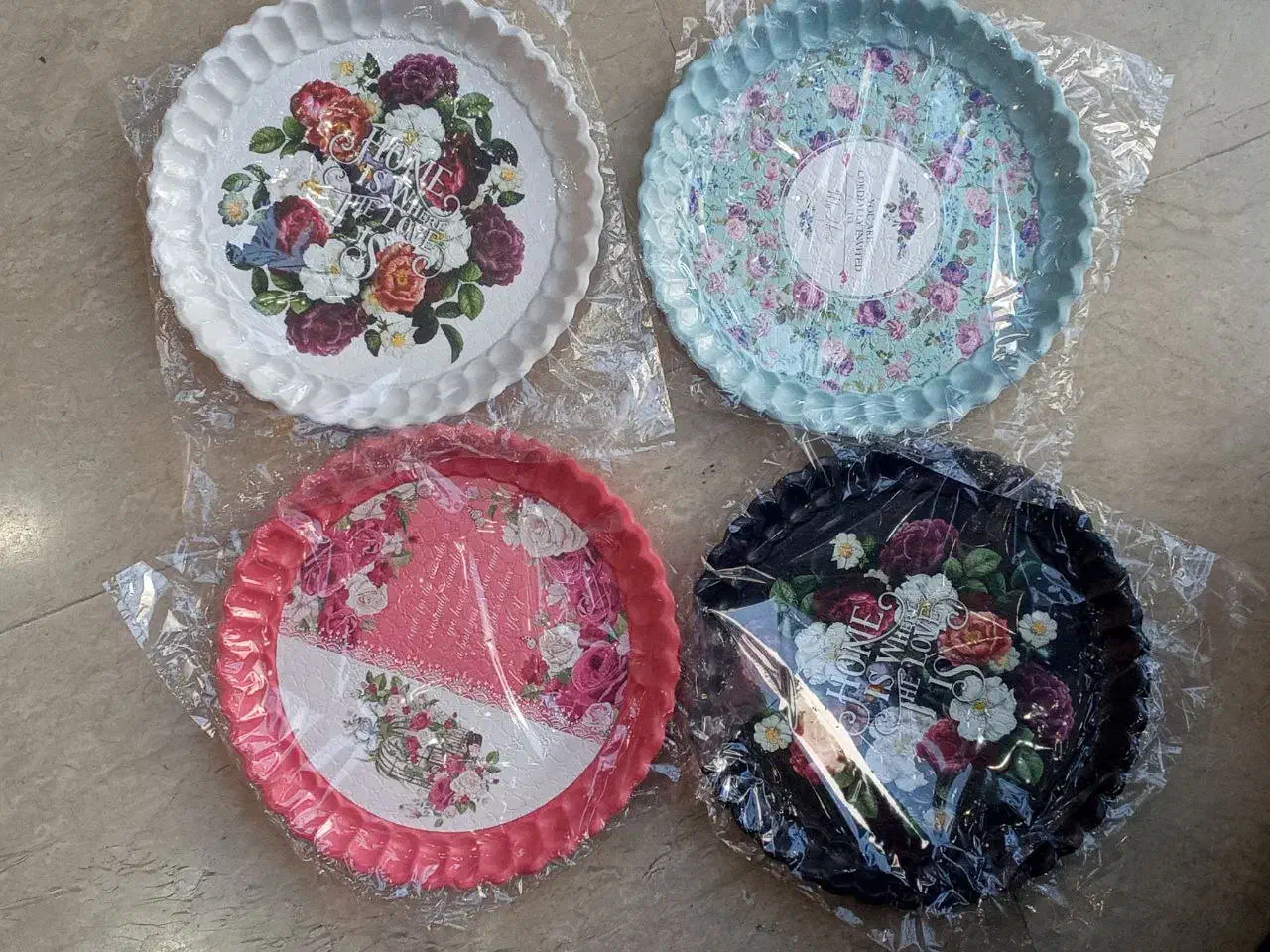 بشقاب پلاستیکی|ظروف سرو و پذیرایی|کیش, |دیوار