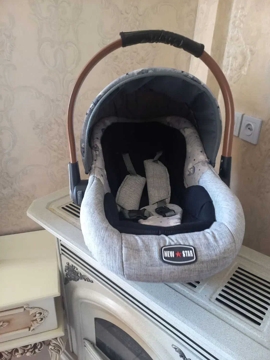 کریر نو مناسب سیسمونی|کالسکه و لوازم جانبی|قرچک, مهدیه|دیوار