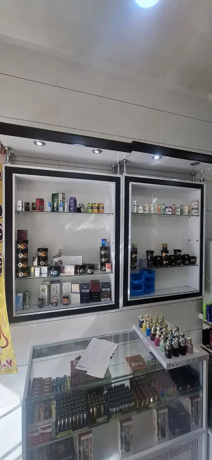 ویترین|فروشگاه و مغازه|سنندج, |دیوار