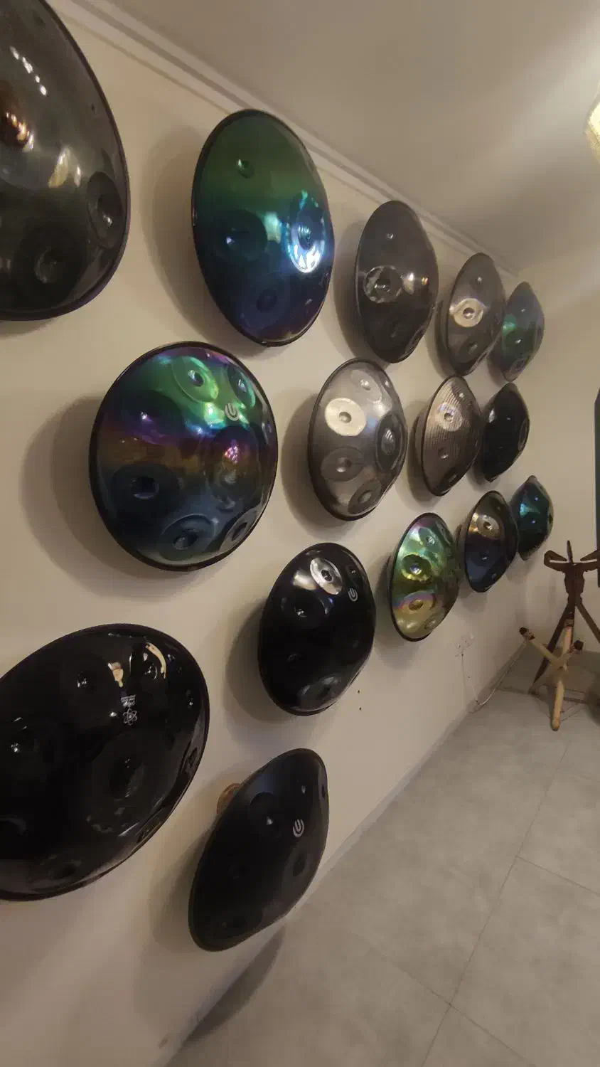 هنگدرام،هندپن، نقد و اقساط|درام و پرکاشن|گرگان, |دیوار