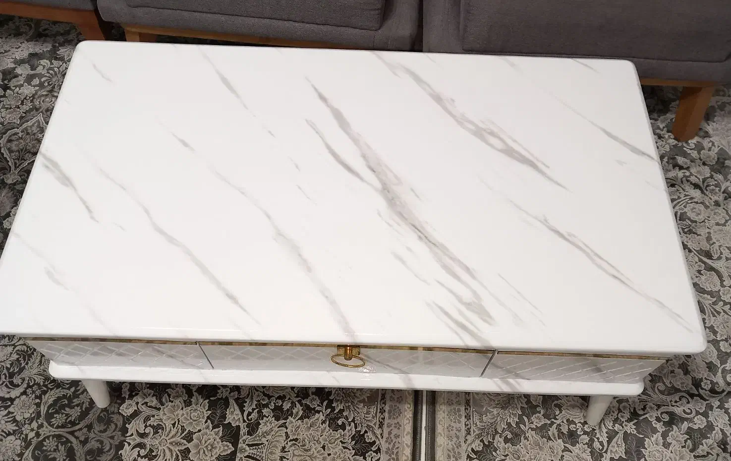 جلو مبلی|مبلمان خانگی و میز عسلی|رشت, کوی حسینی|دیوار