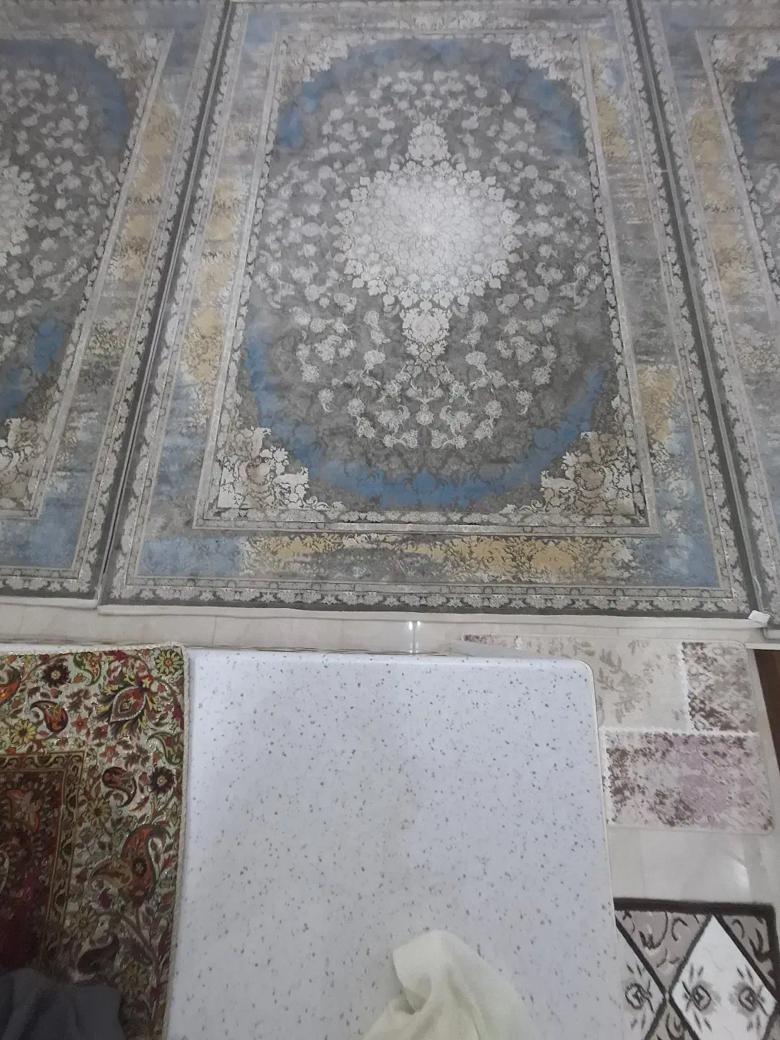 فرش|فرش|گلستان (تهران), |دیوار