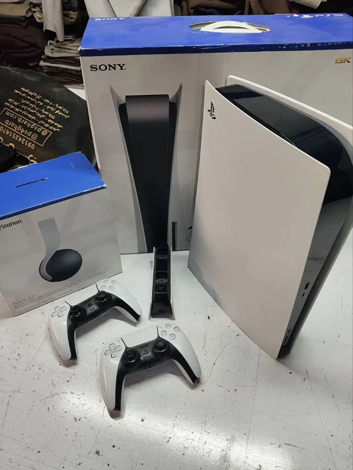 پلی استیشن ۵ اورجینال و پایه شارژر و هدست و ۲ دسته|کنسول، بازی ویدئویی و آنلاین|فردیس, سرحد آباد|دیوار
