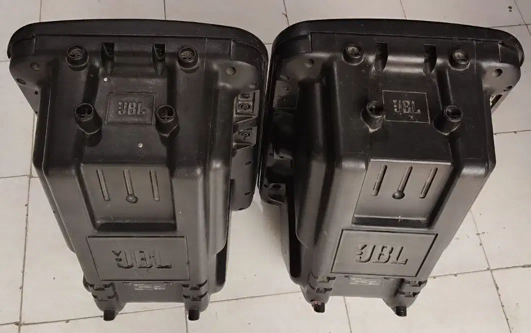 باند پسیو ۱۵اینچ|سیستم صوتی خانگی|رباط‌کریم, رباط‌کریم|دیوار