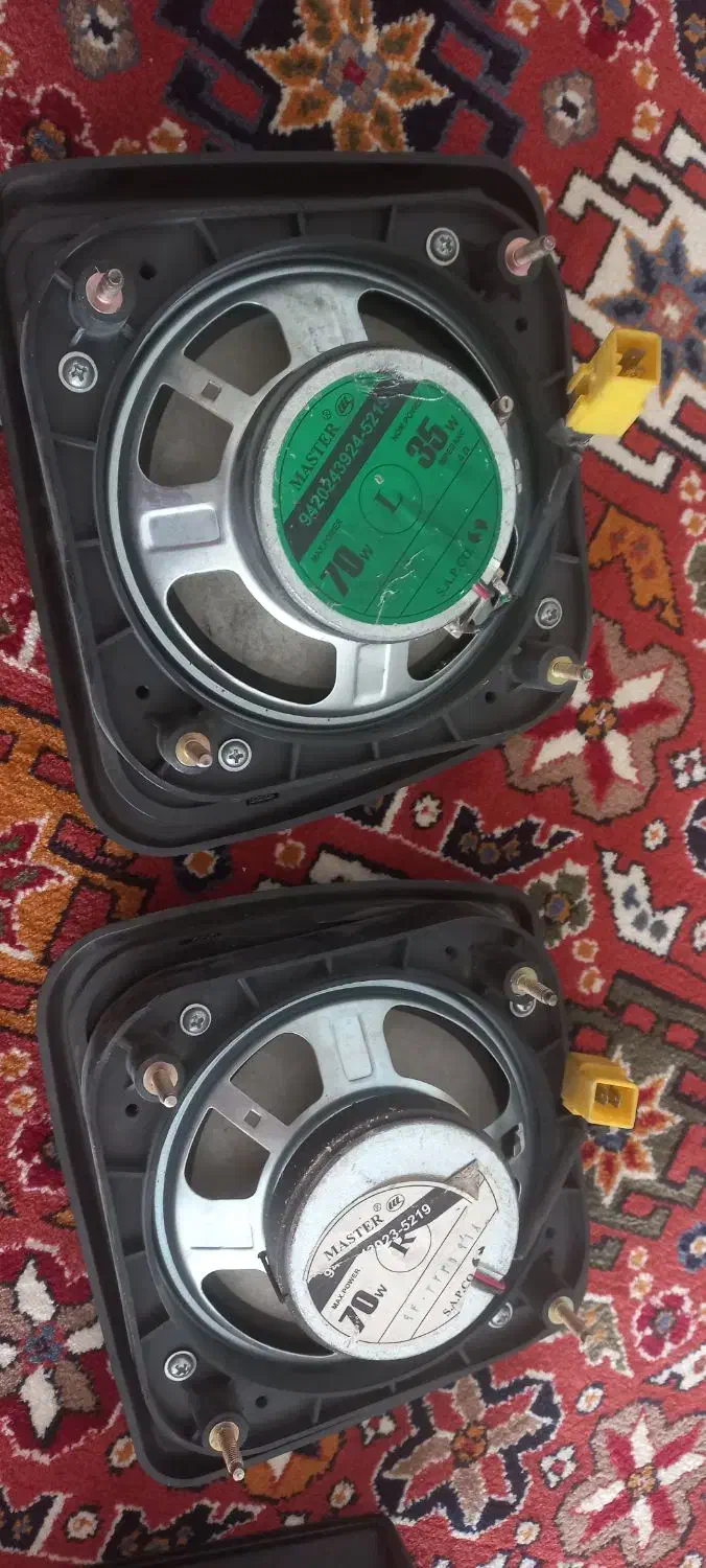 باند|صوتی و تصویری|پرند, فاز ۲|دیوار