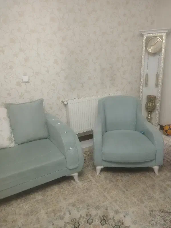 مبل 10نفره تمیز|مبلمان خانگی و میز عسلی|اصفهان, کوی شهید کشوری|دیوار