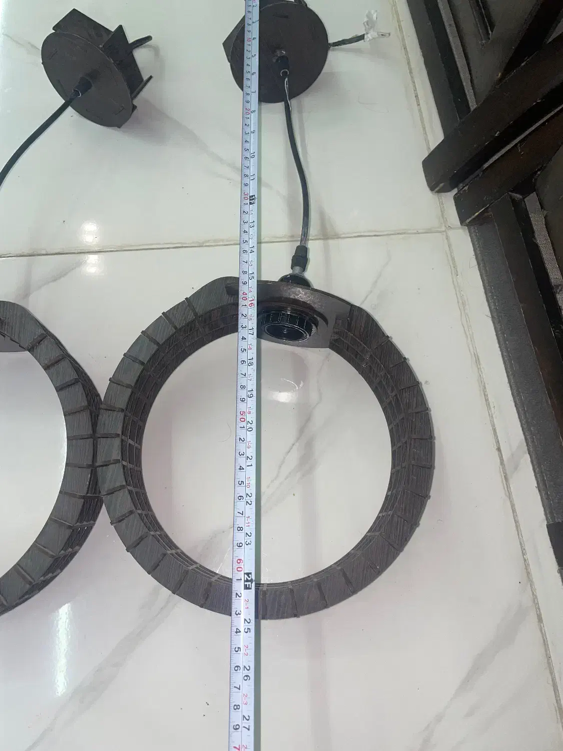 لوستر و چراغ آویز سقفی|لوستر و چراغ آویز|اصفهان, کوی ولی عصر|دیوار