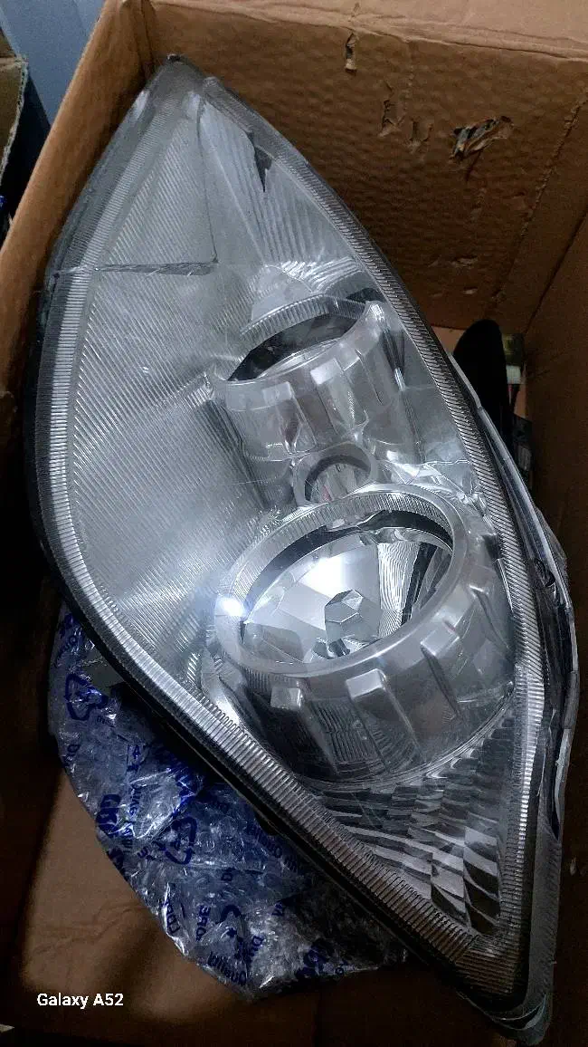 چراغ تیبا استوک،آینه بغل|قطعات یدکی و لوازم جانبی|کرج, حصارک بالا|دیوار