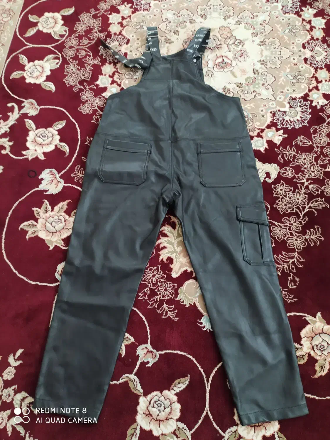 سرهم چرم|لباس|مشگین شهر, |دیوار