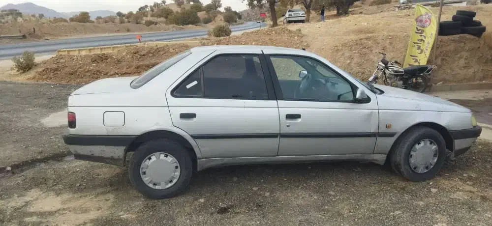 پژو 405 GLX نقره ای مدل88|خودرو سواری و وانت|لردگان, |دیوار