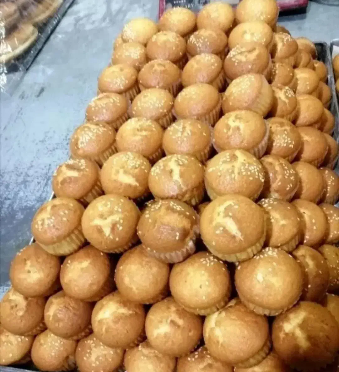 کارگر ساده آقا و خانم در کارگاه نان شیفت روز و شب|استخدام خدمات فروشگاه و رستوران|پاکدشت, پاکدشت (مامازند)|دیوار