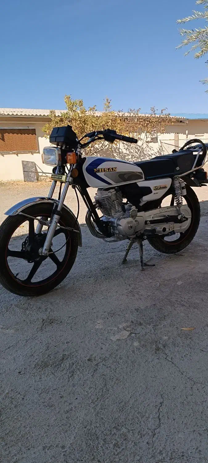 موتور دویست احسان|موتورسیکلت|سنقر, |دیوار