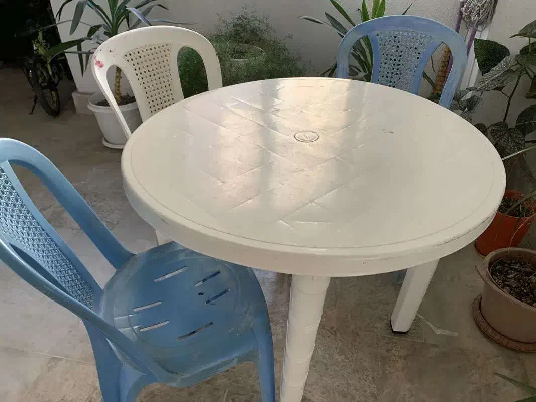 میزبا3 صندلی پلاستیکی ناصر سالم|میز و صندلی غذاخوری|محمودآباد, |دیوار